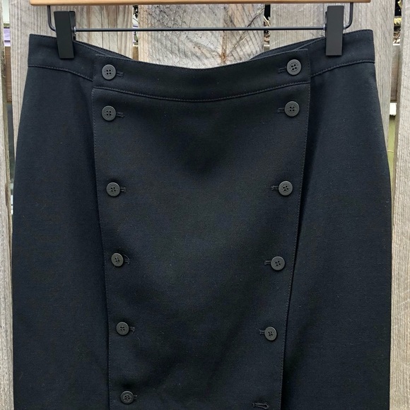 *Burberry | Black Wool Pencil Skirt Size 6 - Picture 3 of 8